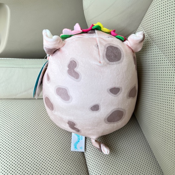 Squishmallows NWT 7.5” Aquitaine the Pig Squishmallow - Picture 4 of 4